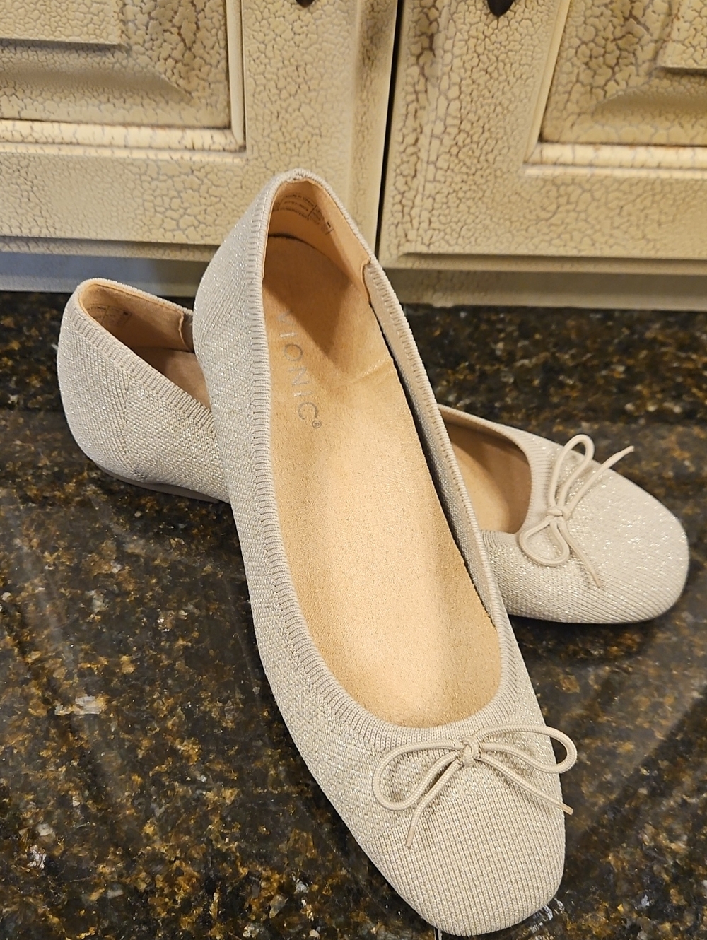 Vionic Women's Sparkle Ballet Flat in Beige